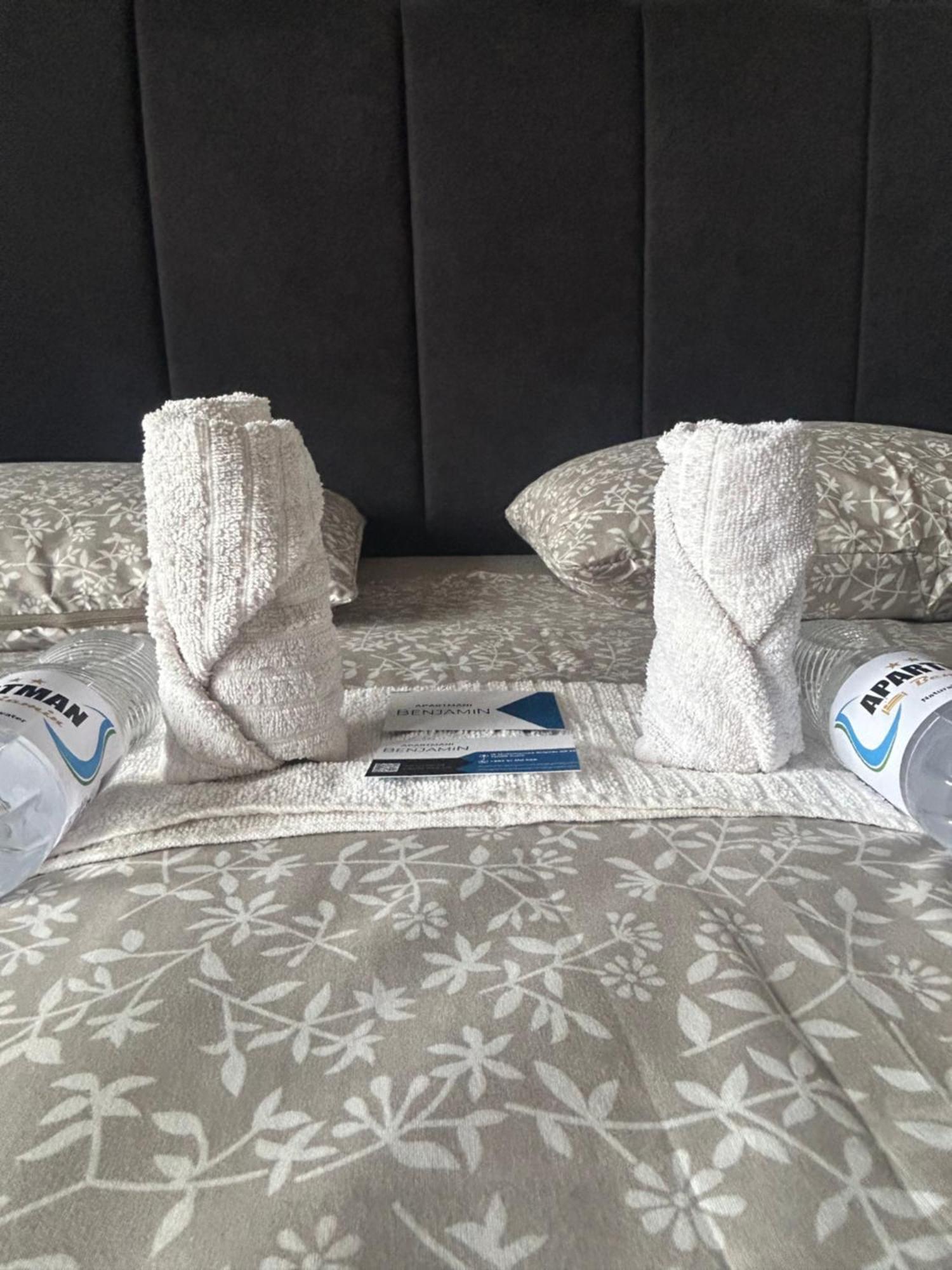 דירות טוזלה Apartman De Luxe מראה חיצוני תמונה